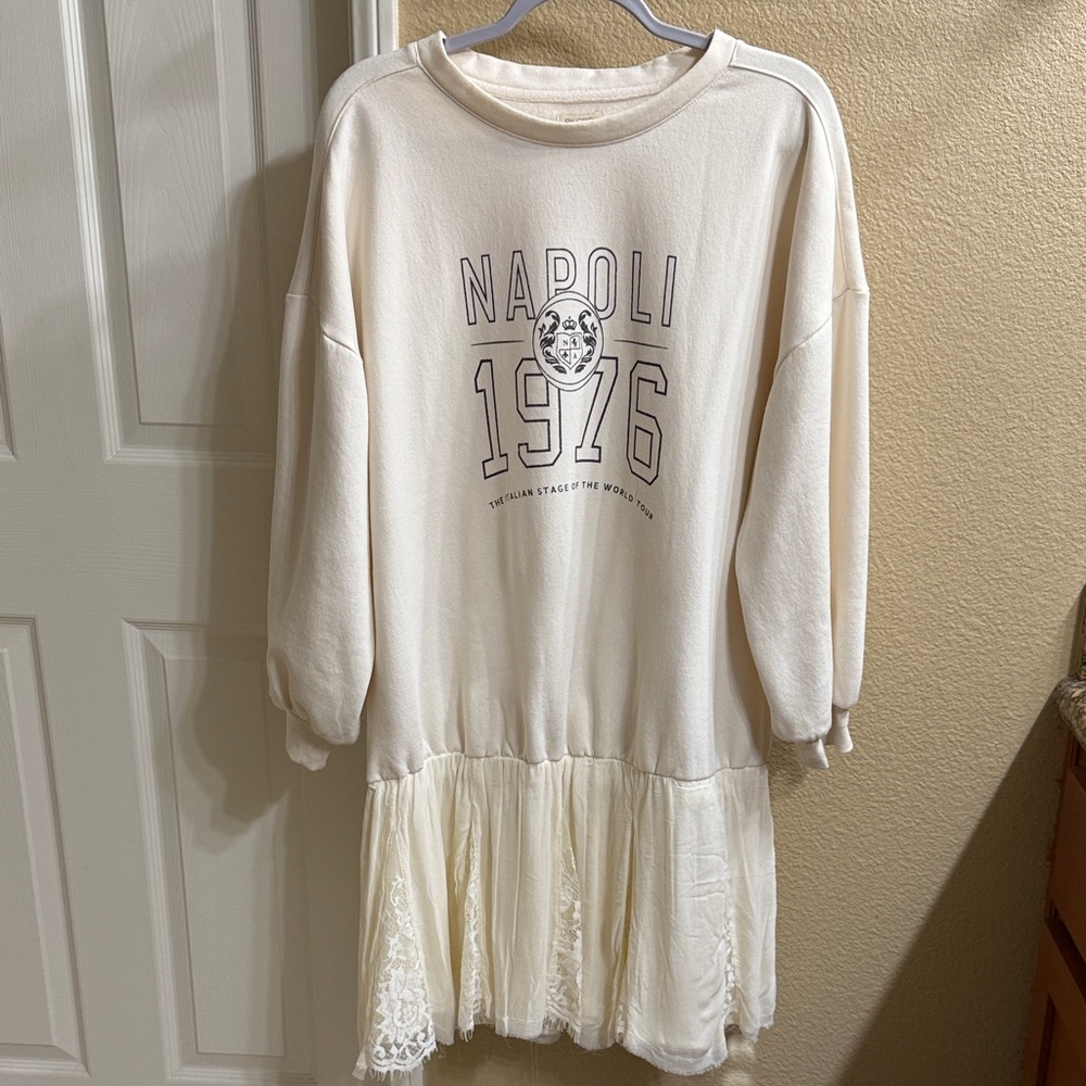 Pilcro Cream Graphic Long Sleeve Dress